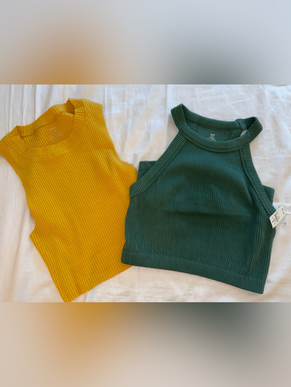 Aerie Ribbed Sleeveless tops 2 pack Yellow and green
